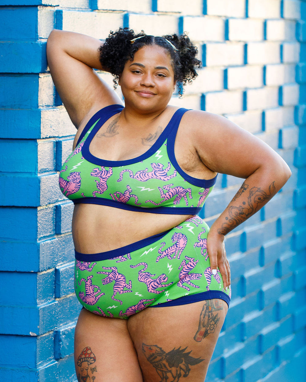Drawing of Thunderpants organic cotton Bralette and Sky Rise style underwear in Electric Tiger - green with pink and blue tigers and white lightning bolts.