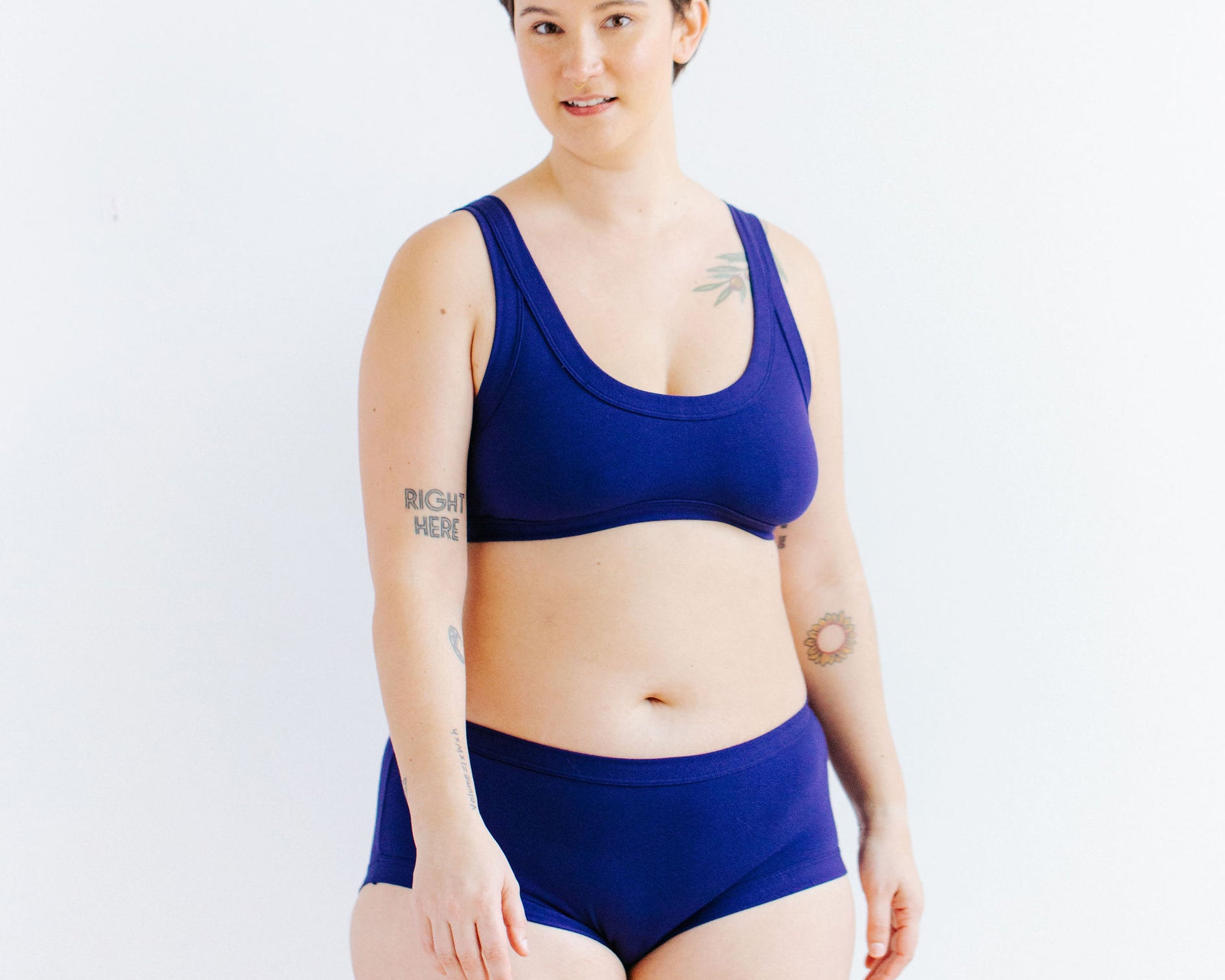 Drawing of Thunderpants Hipster style underwear and Bralette in Indigo blue.